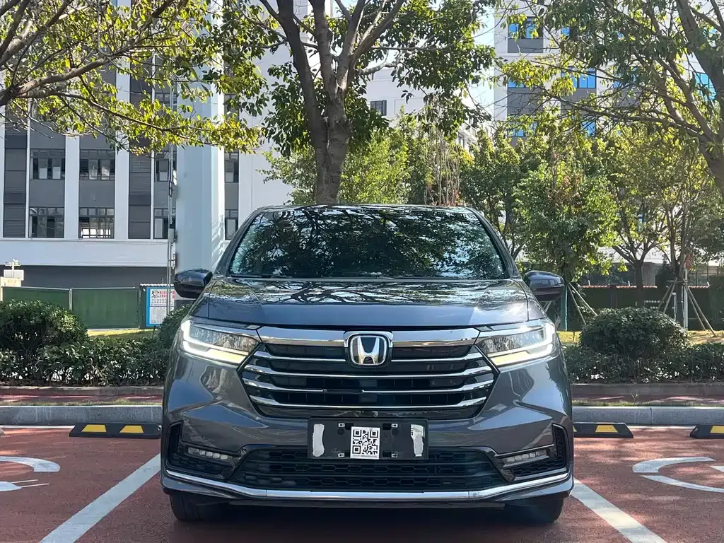 Honda Odyssey — фото 9