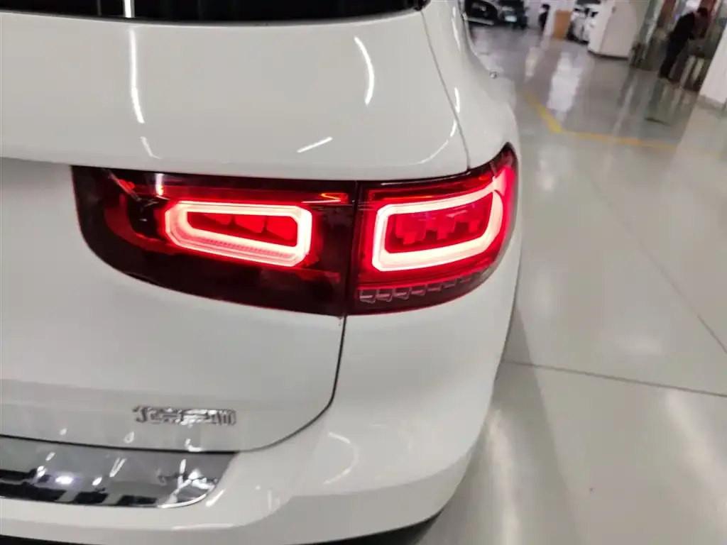 Mercedes-Benz GLB 2021 из CN, фото 8