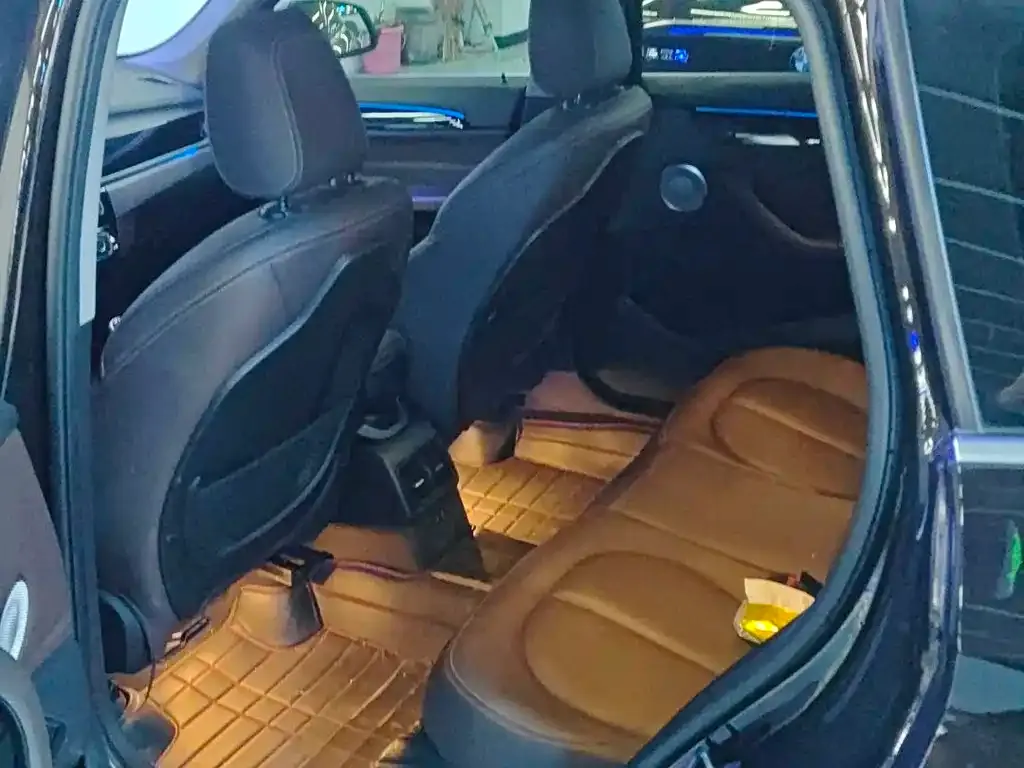 BMW X1 2021 из CN, фото 2