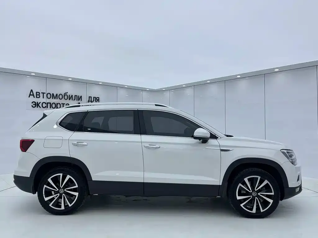 Volkswagen Tharu 2021 из CN, фото 10