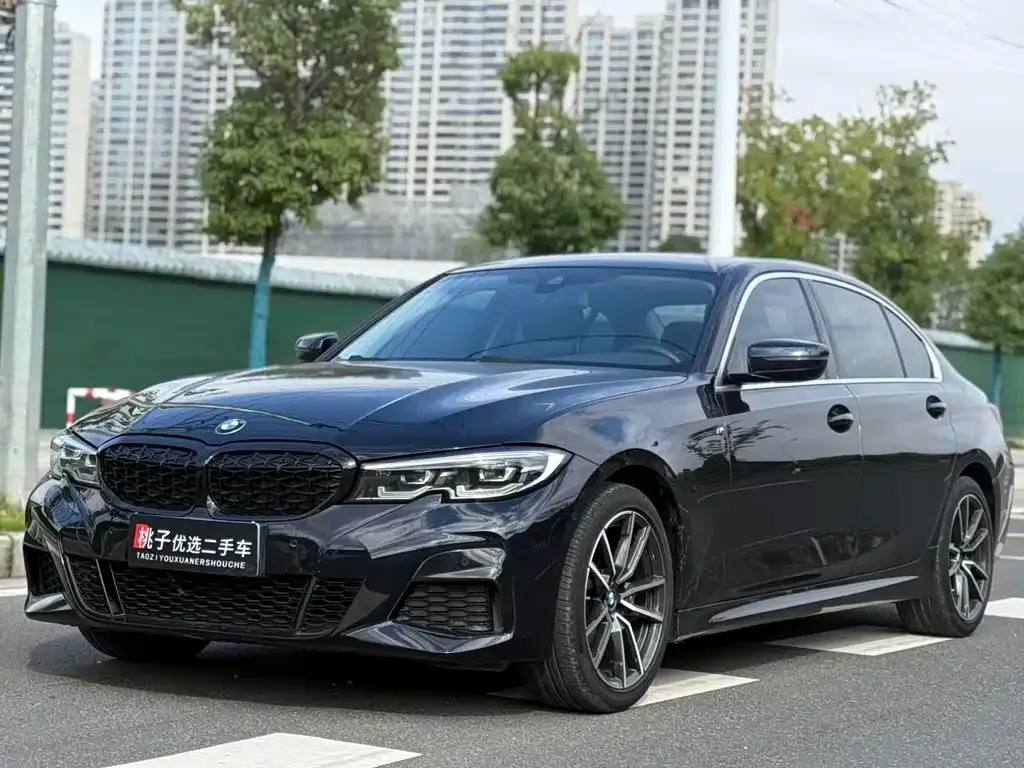BMW 3 Series — фото 1