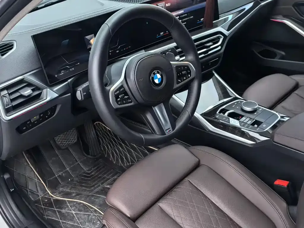 BMW 3 Series 2023 из CN, фото 3