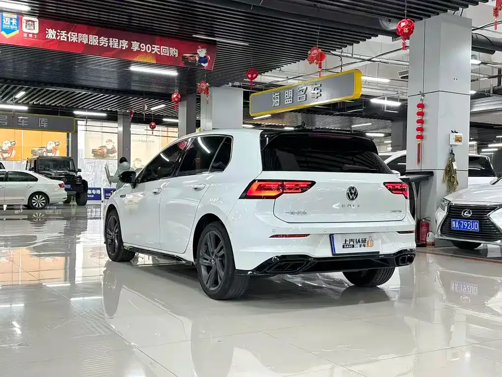 Volkswagen Golf 2022 из CN, фото 7