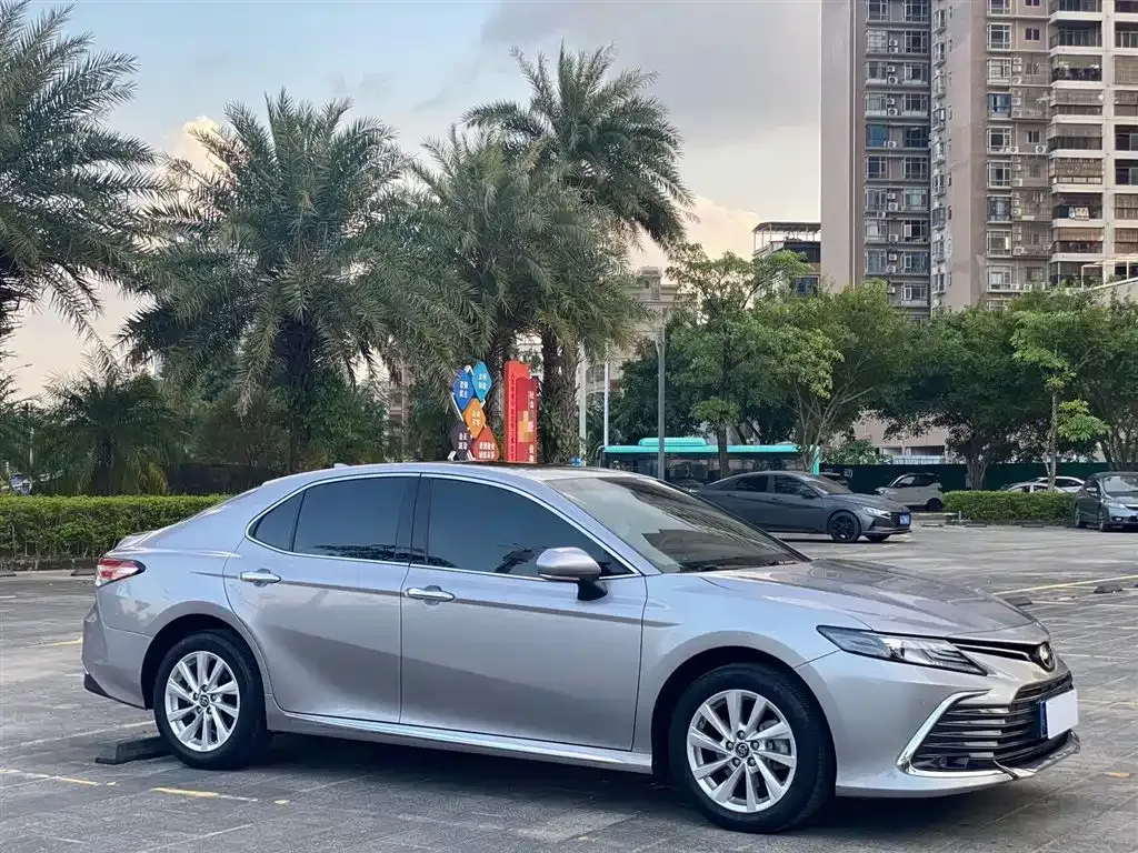 Toyota Camry 2023 из CN, фото 8