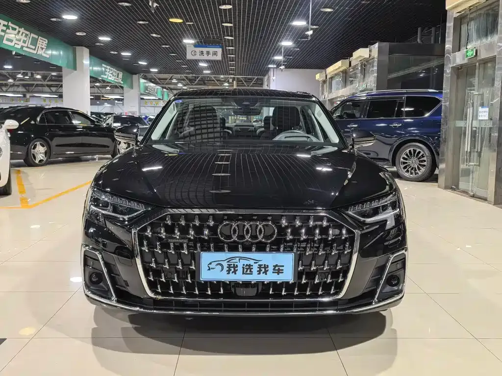 Audi A8 2024 из CN, фото 8