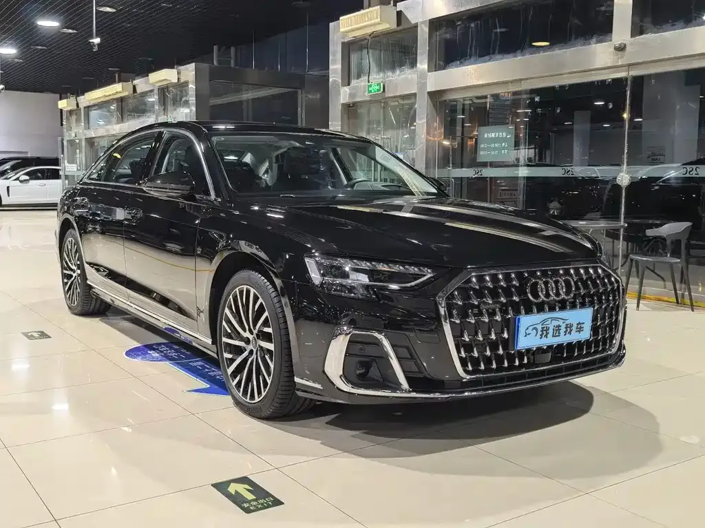 Audi A8 2024 из CN, фото 3