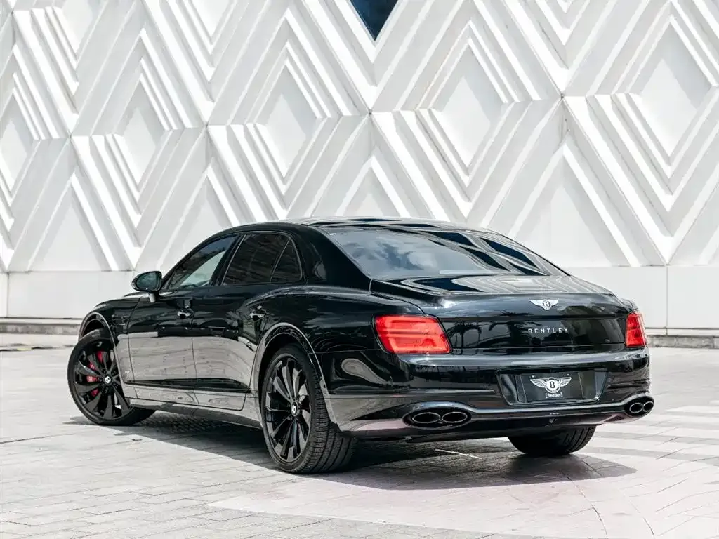 Bentley Flying Spur 2022 из CN, фото 3