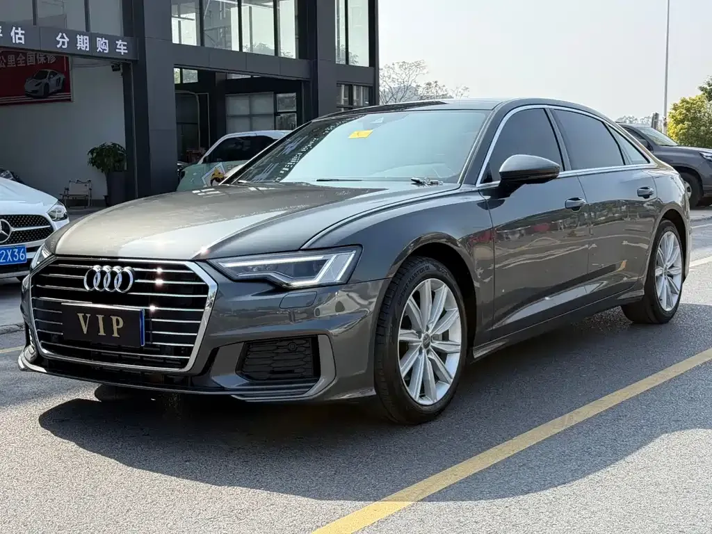 Audi A6L 2021 из CN, фото 1
