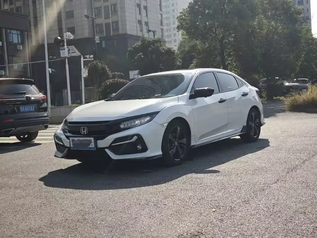 Honda Civic — фото 1