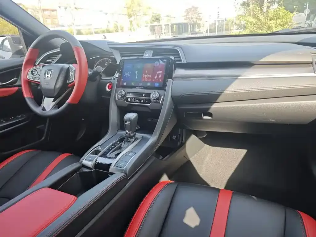 Honda Civic — фото 2