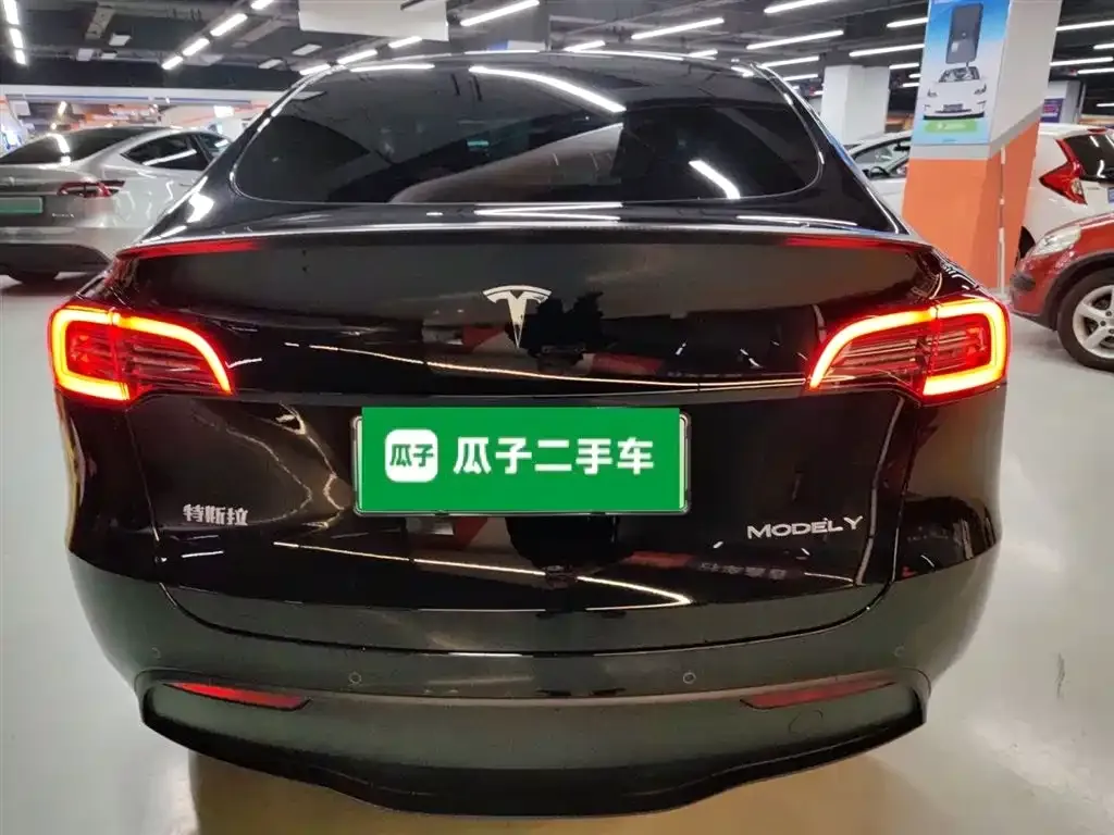 Tesla Model Y 2023 из CN, фото 7