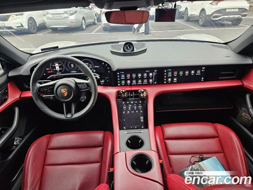 Porsche Taycan 2021 из KR, фото 6