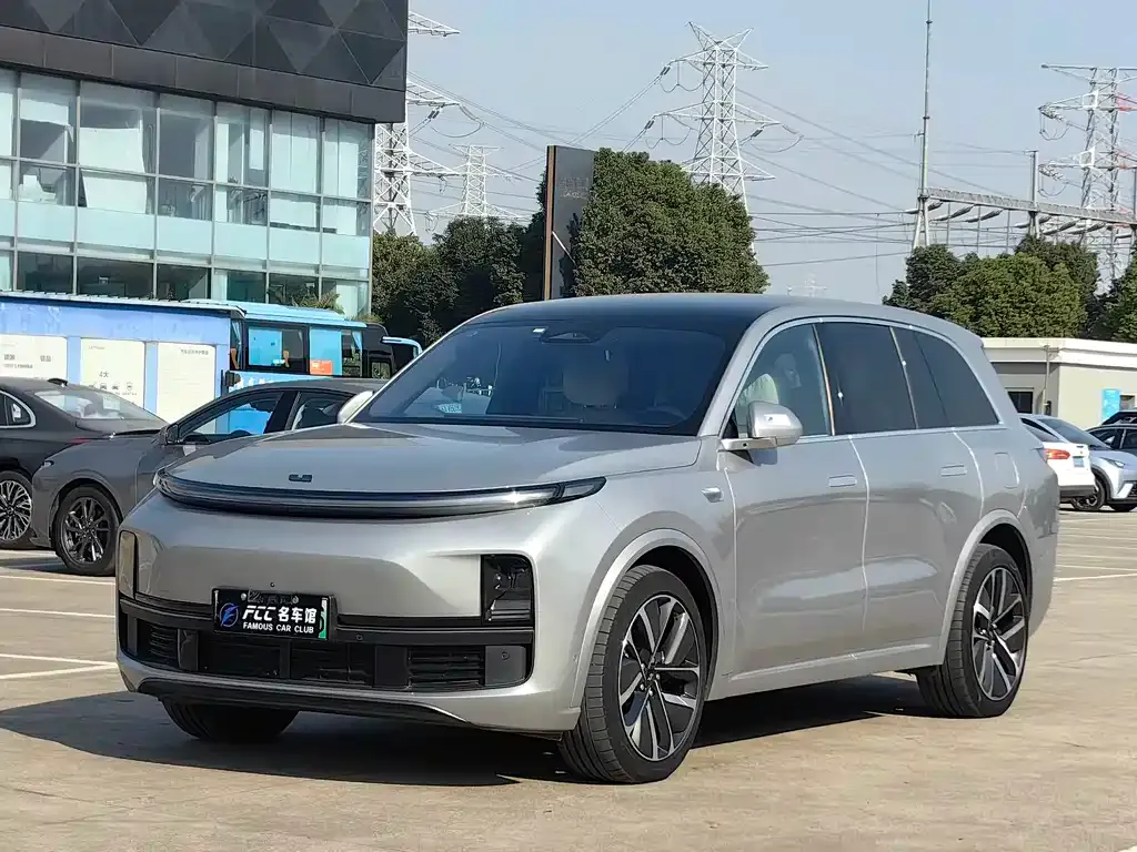 Li Auto L8 2023 из CN, фото 1