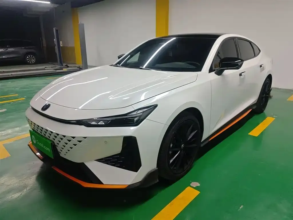 Changan UNI-V 2025 из CN, фото 1