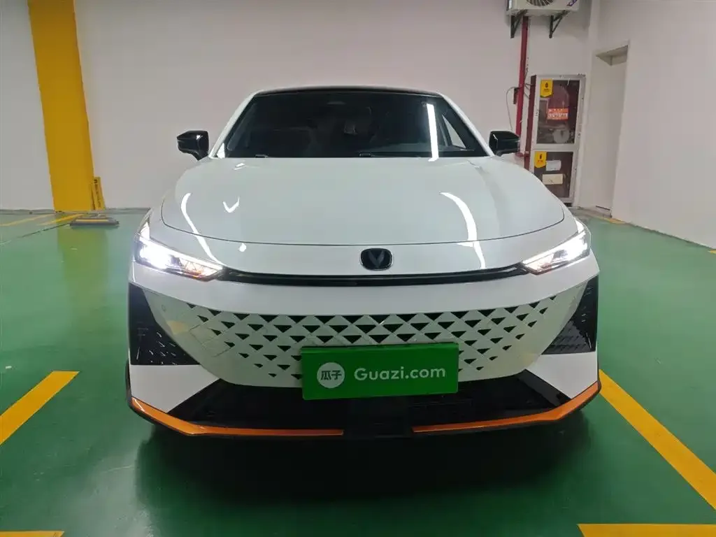 Changan UNI-V 2025 из CN, фото 2