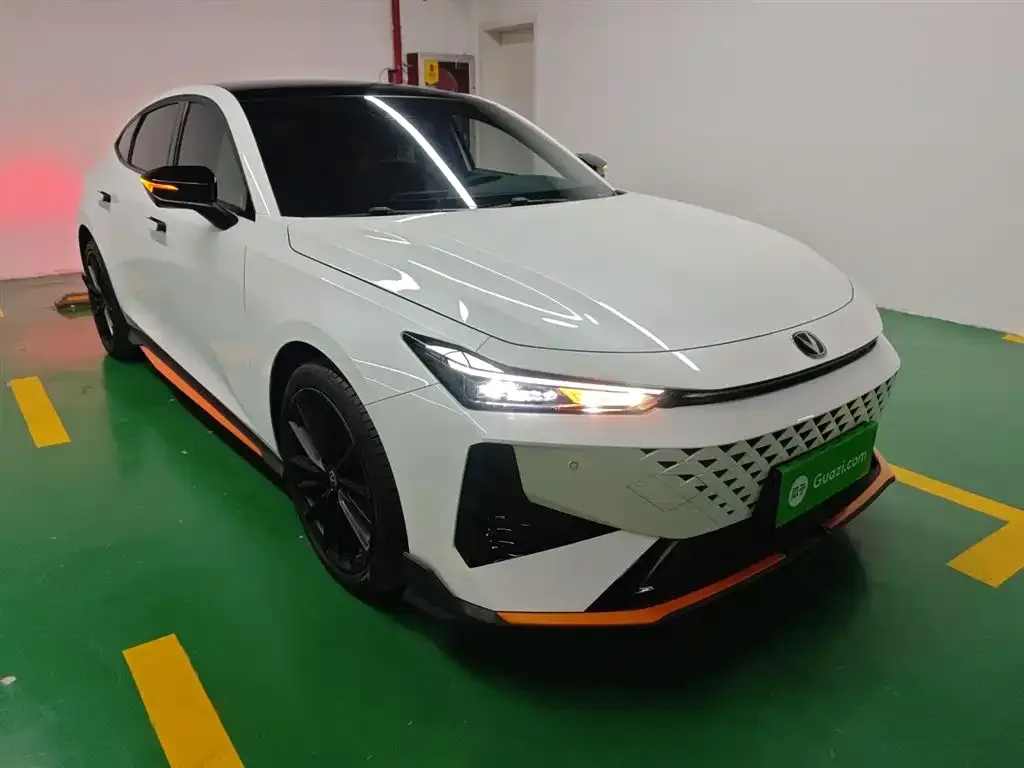 Changan UNI-V 2025 из CN, фото 4