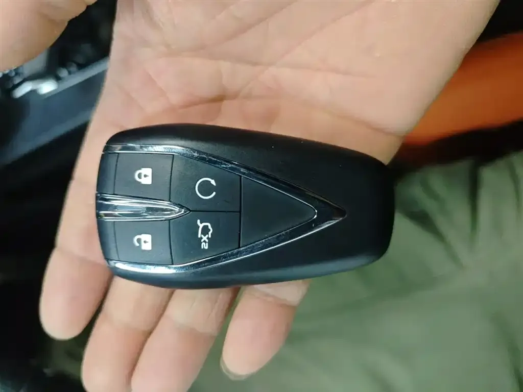 Changan UNI-V 2025 из CN, фото 3