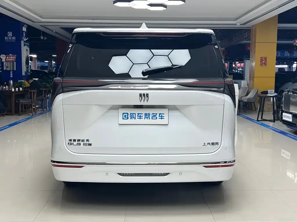 Buick GL8 2024 из CN, фото 7