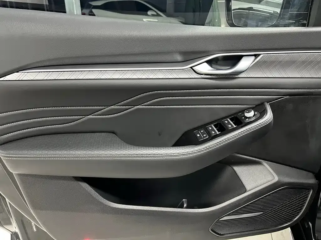 Geely Xingrui 2023 из CN, фото 10