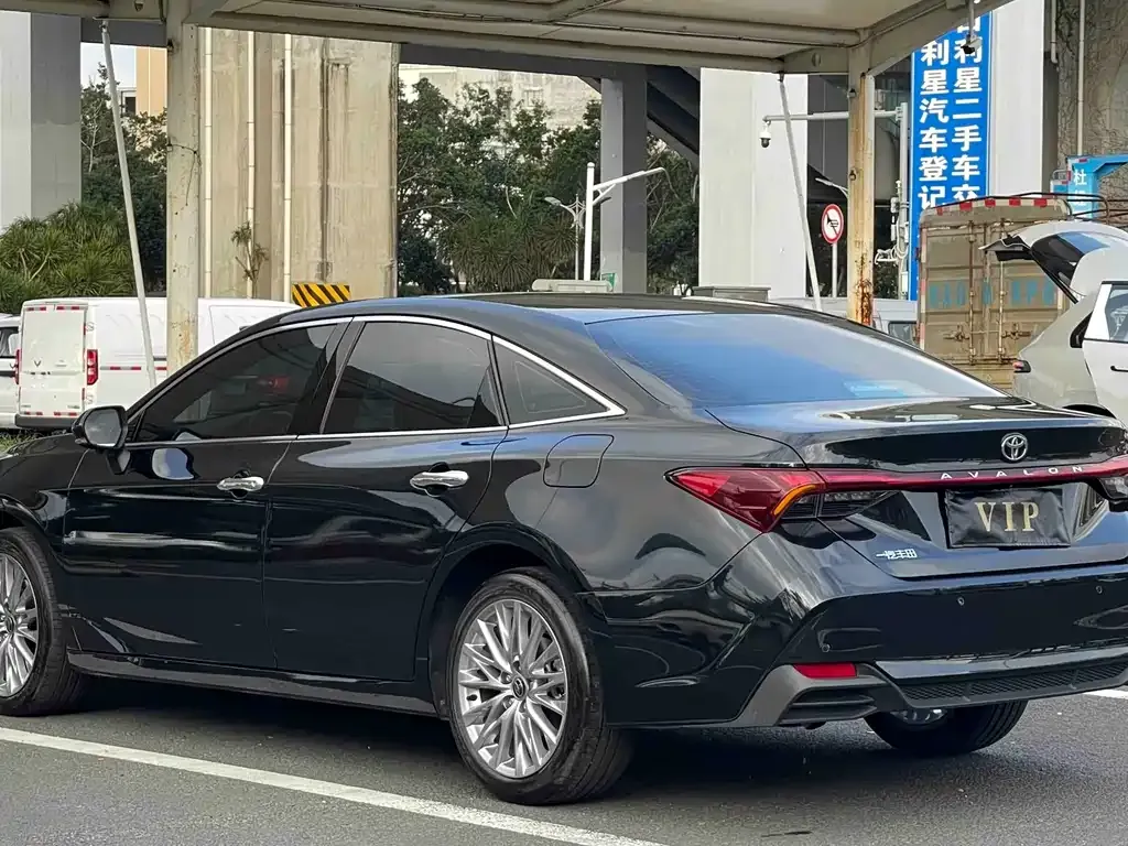 Toyota Avalon 2025 из CN, фото 2