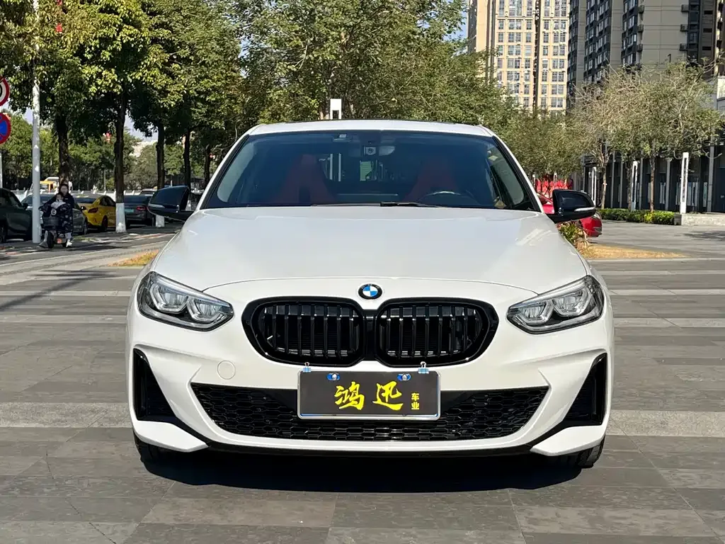 BMW 1 Series 2022 из CN, фото 6