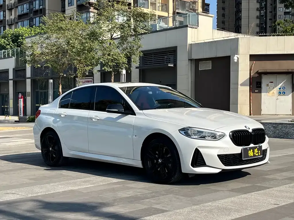 BMW 1 Series 2022 из CN, фото 5