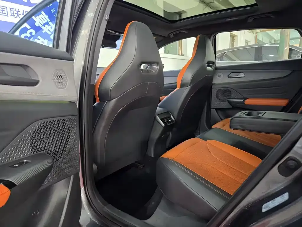 Changan UNI-V 2025 из CN, фото 3