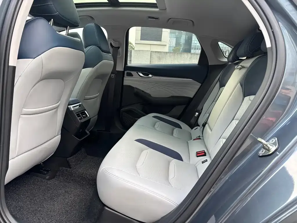 Geely Xingrui 2021 из CN, фото 3