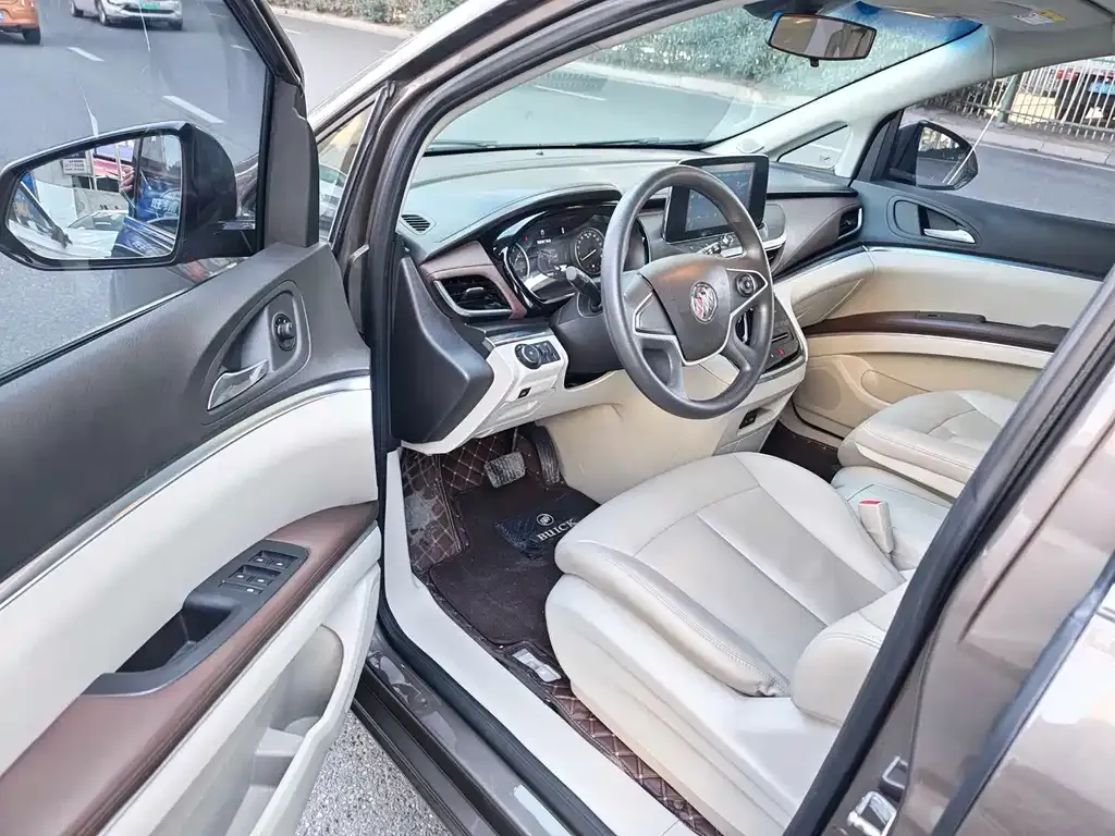 Buick GL8 2022 из CN, фото 4