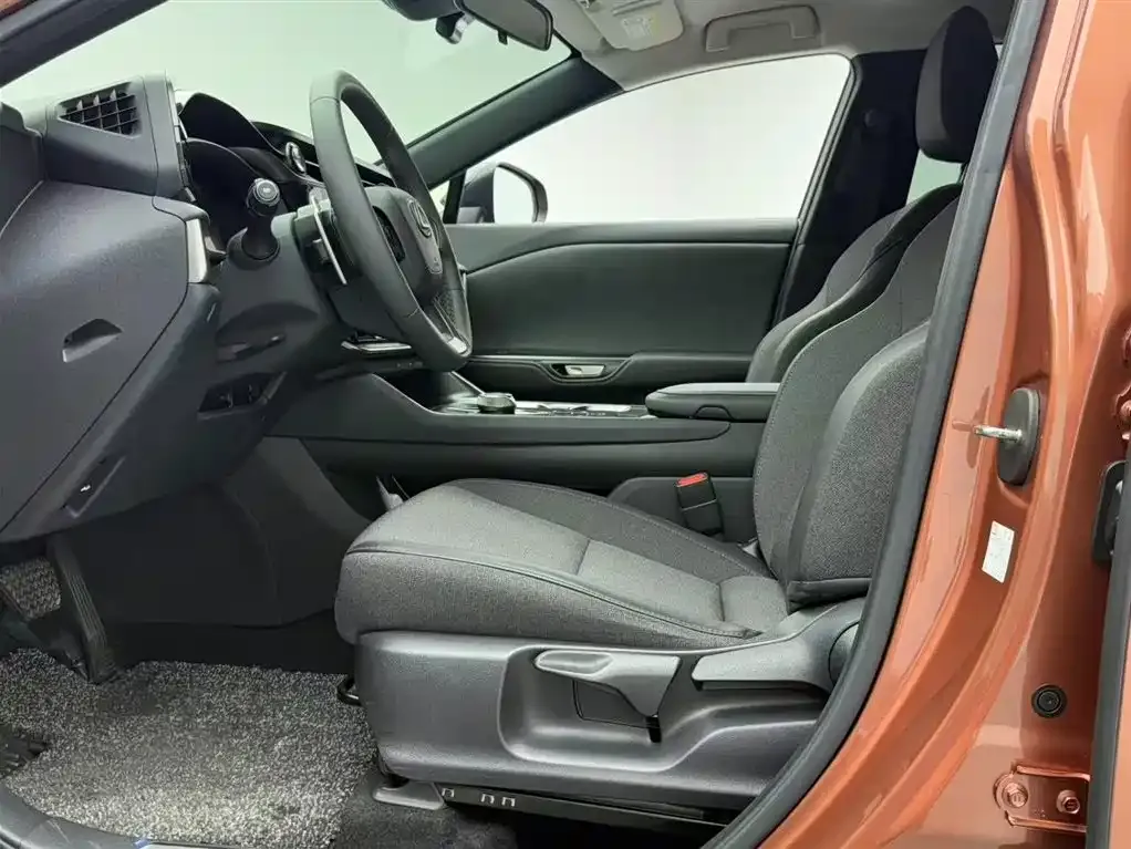 Lexus RZ 2023 из CN, фото 10