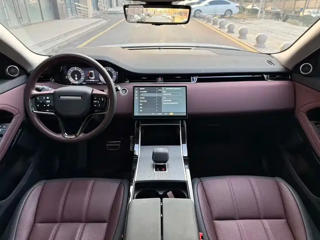 Land Rover Evoque 2025 из CN, фото 3