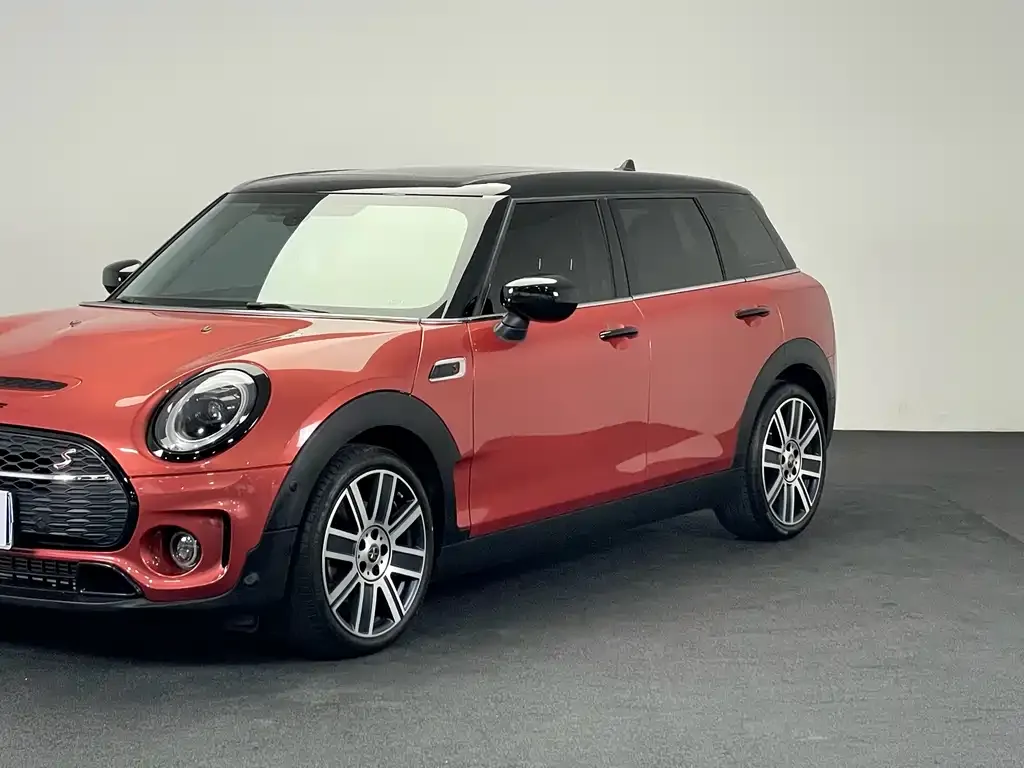 MINI Clubman — фото 9
