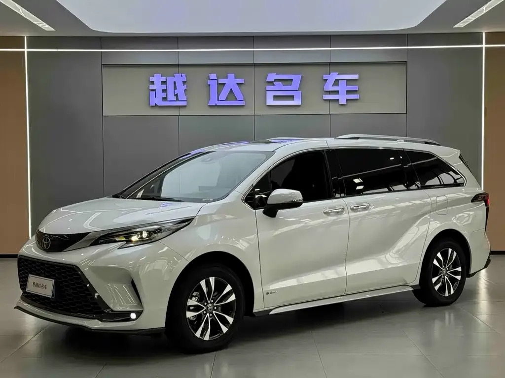 Toyota Granvia 2025 из CN, фото 1