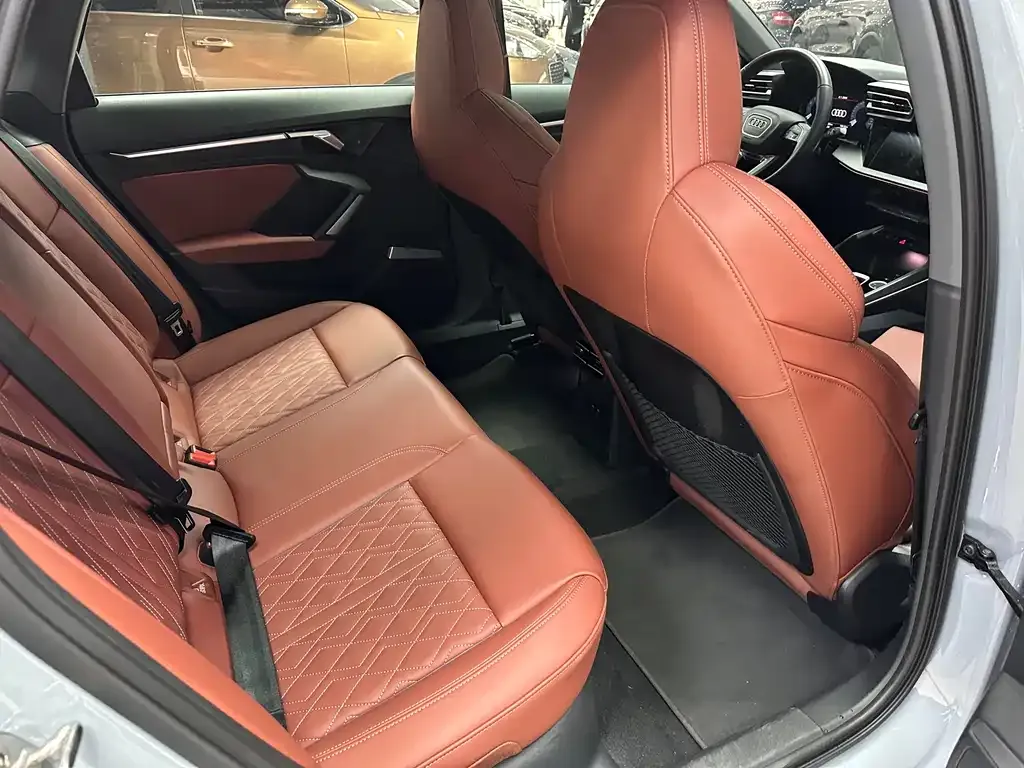 Audi A3 2024 из CN, фото 10