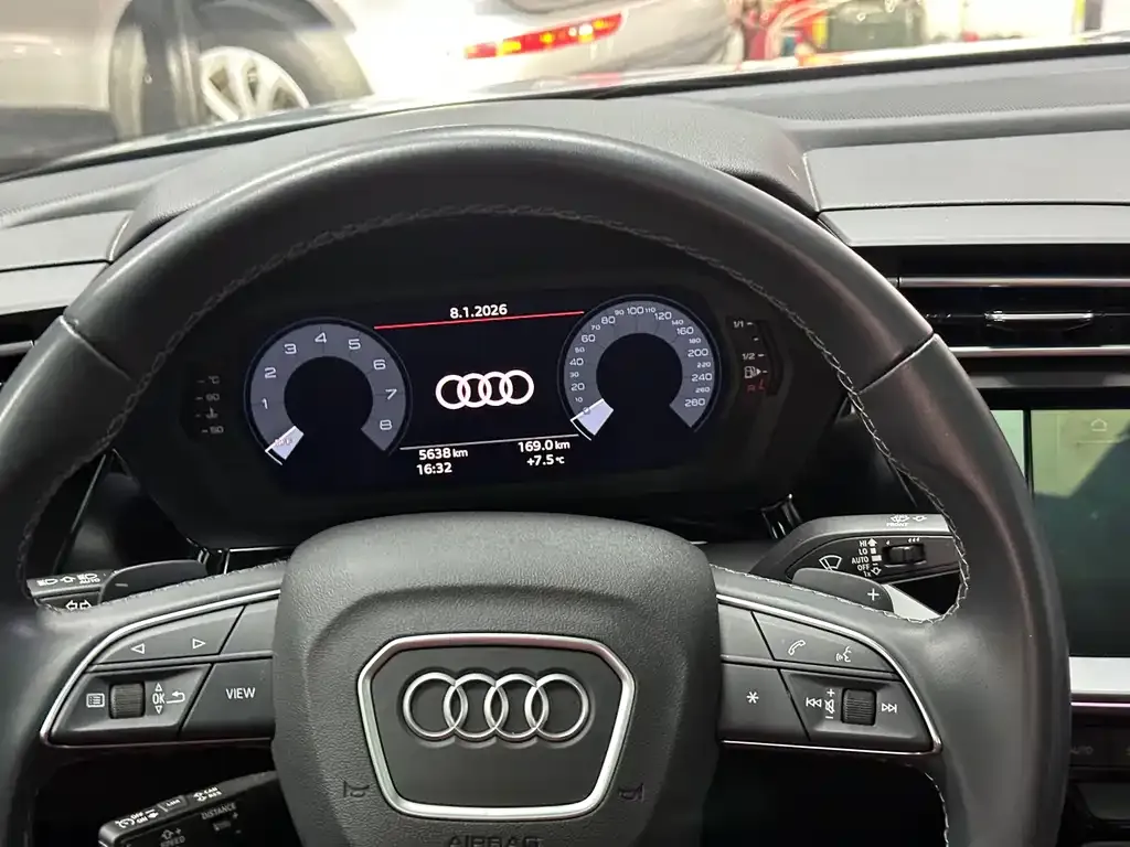 Audi A3 2024 из CN, фото 2