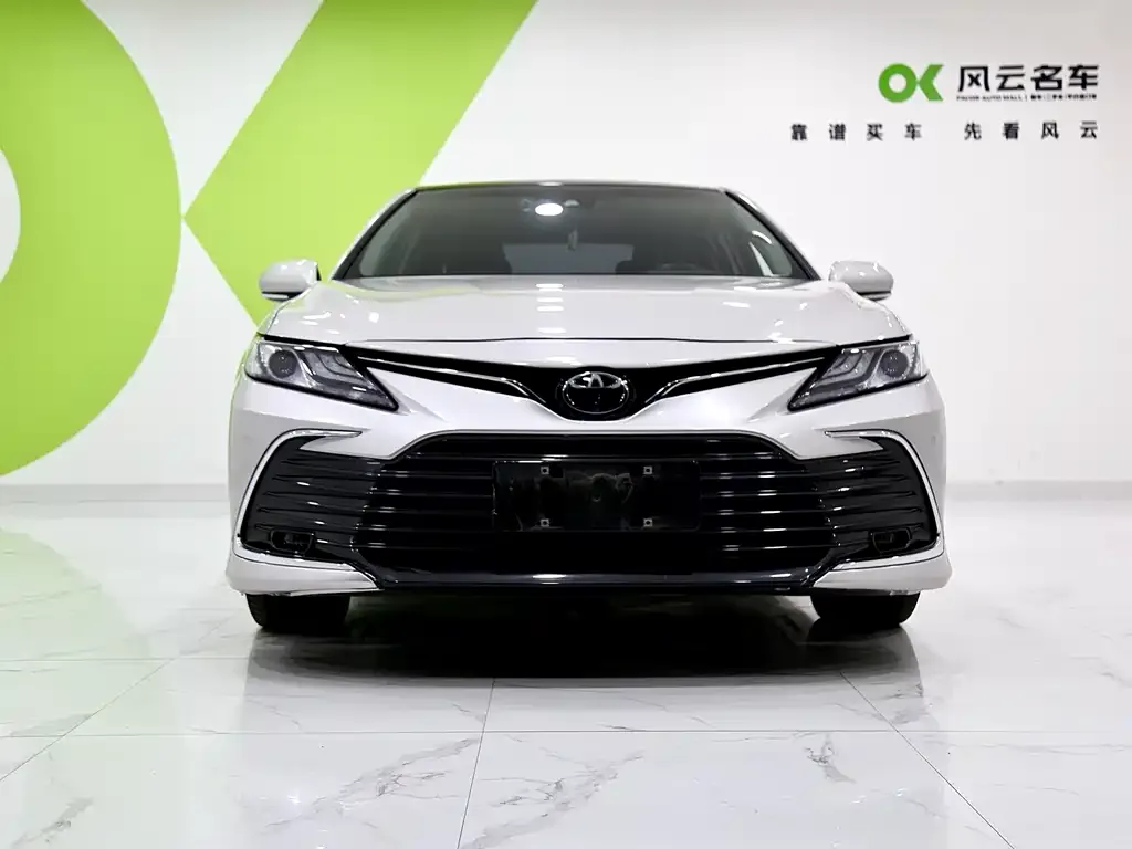 Toyota Camry 2023 из CN, фото 4