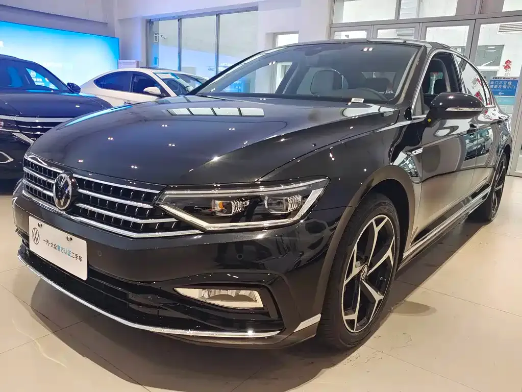 Volkswagen Magotan 2025 из CN, фото 1