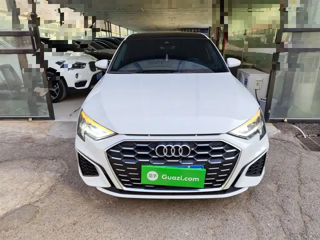 Audi A3 2023 из CN, фото 3