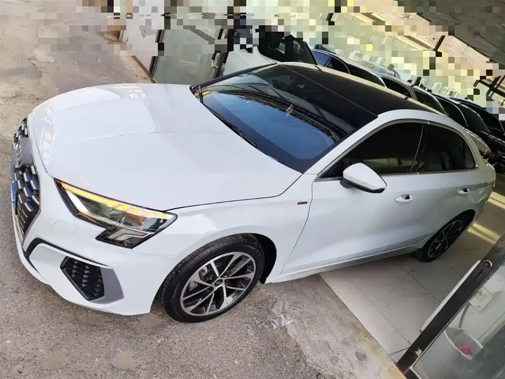 Audi A3 2023 из CN, фото 5