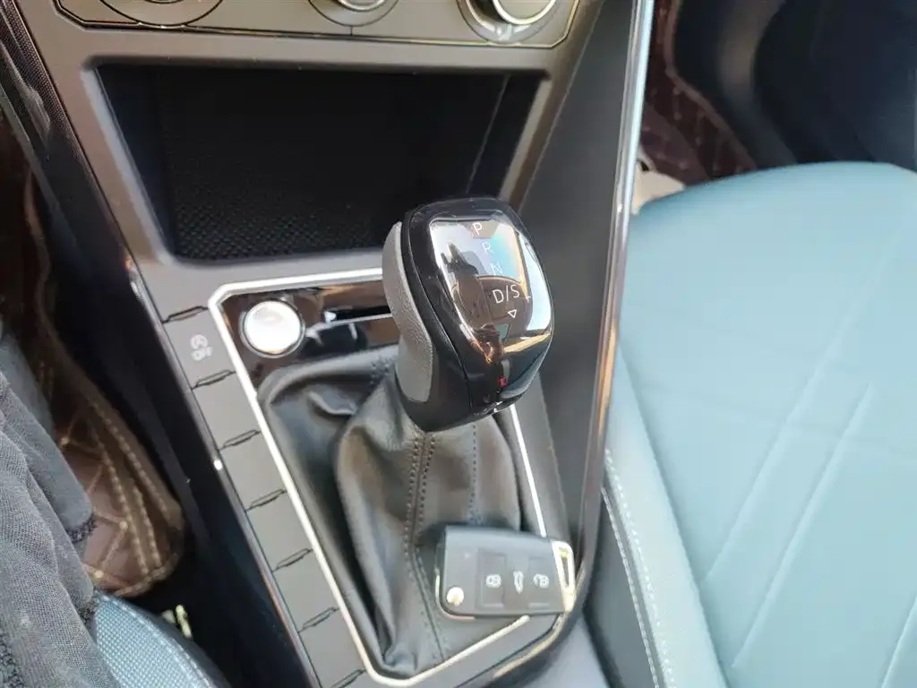Volkswagen Lavida 2024 из CN, фото 6