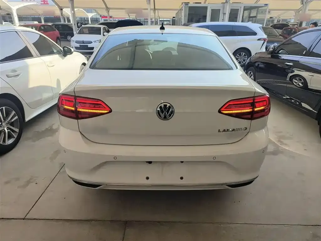 Volkswagen Lamando 2021 из CN, фото 2