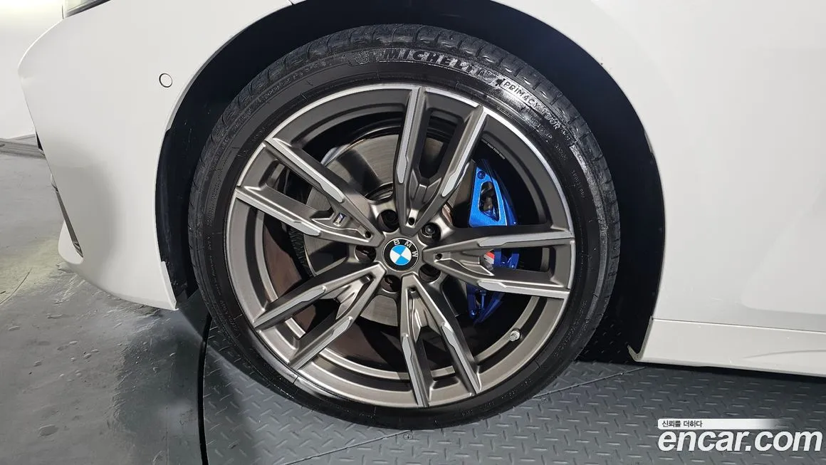 BMW 4-Series 2024 из KR, фото 7