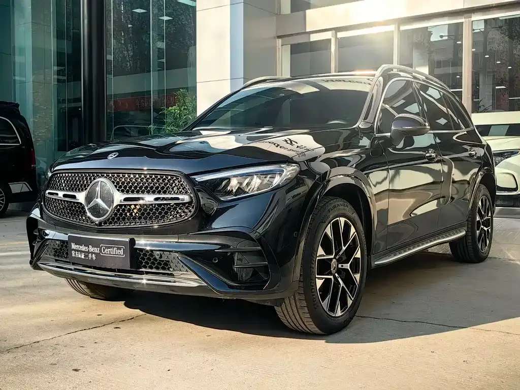 Mercedes-Benz GLC — фото 1