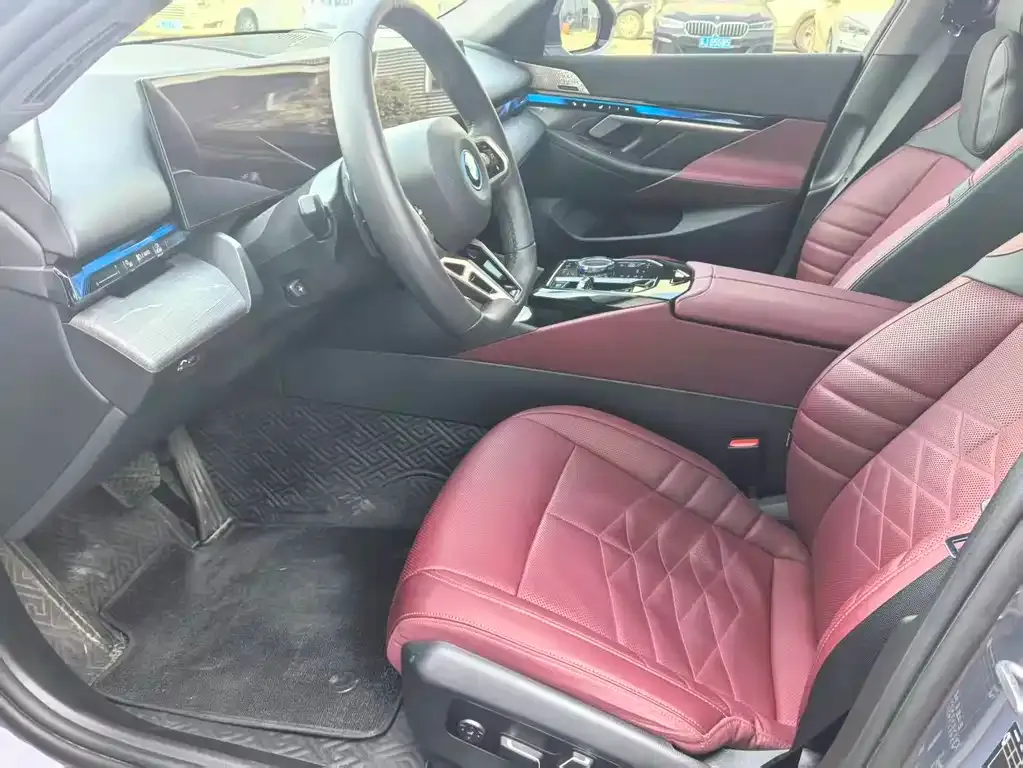 BMW i5 2024 из CN, фото 2