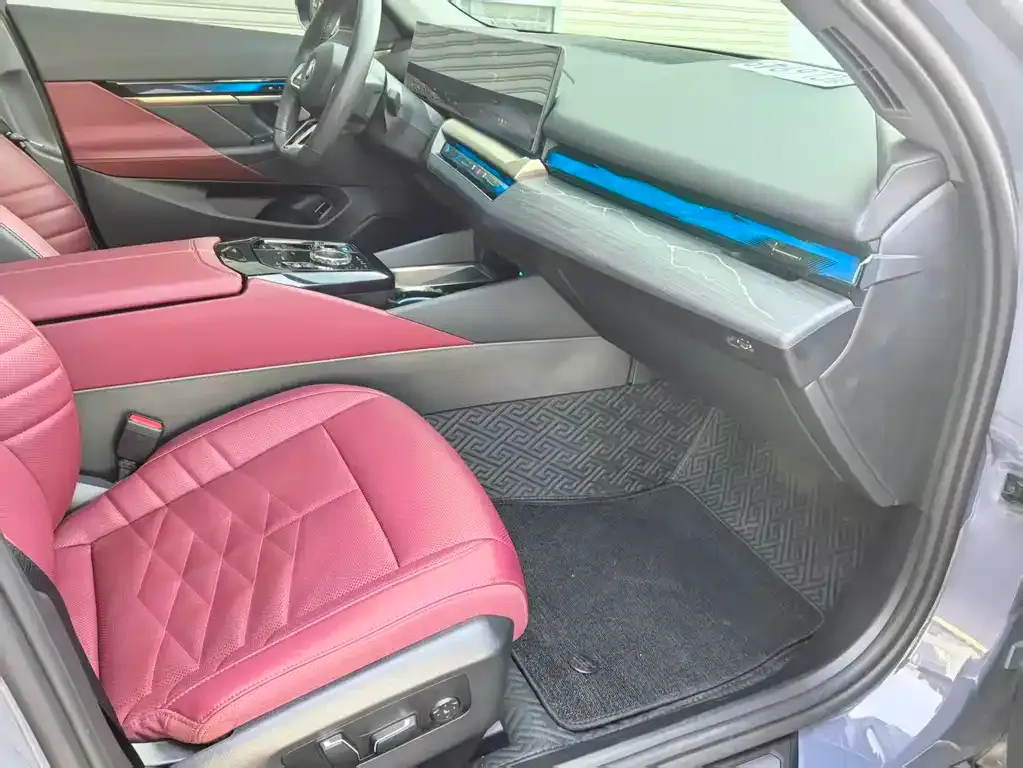 BMW i5 2024 из CN, фото 6
