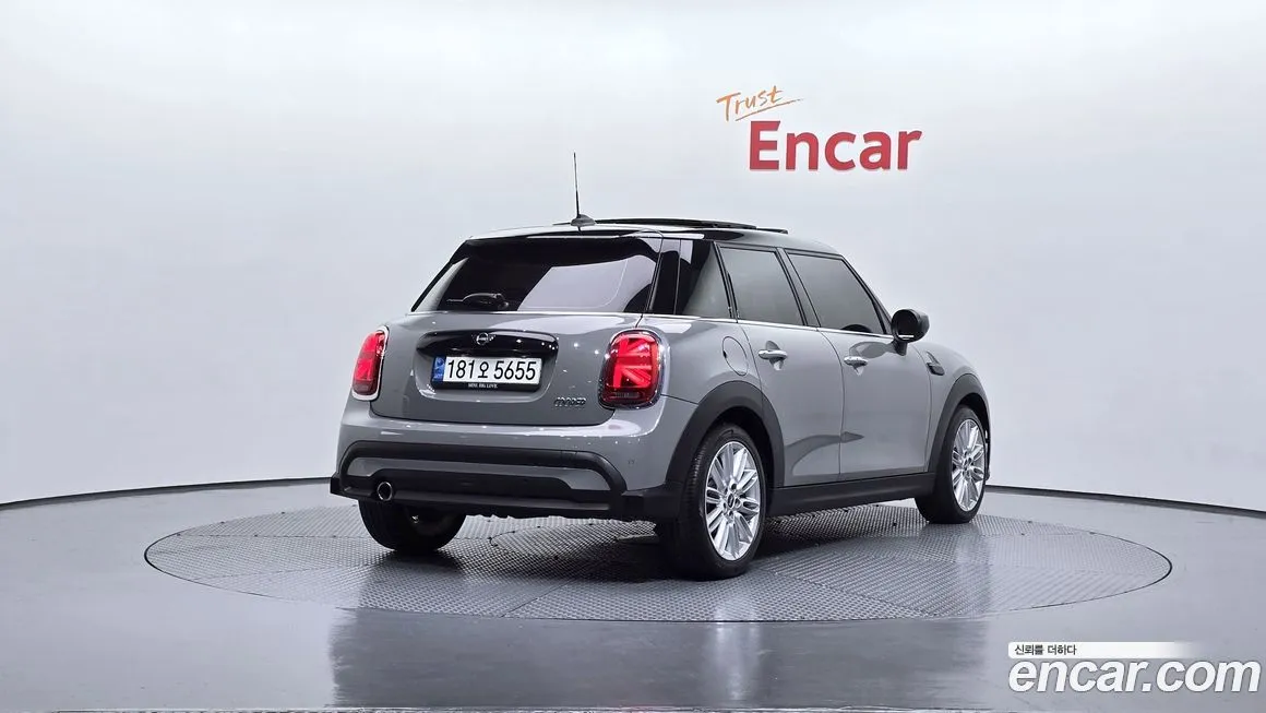 Mini Cooper 2022 из KR, фото 2