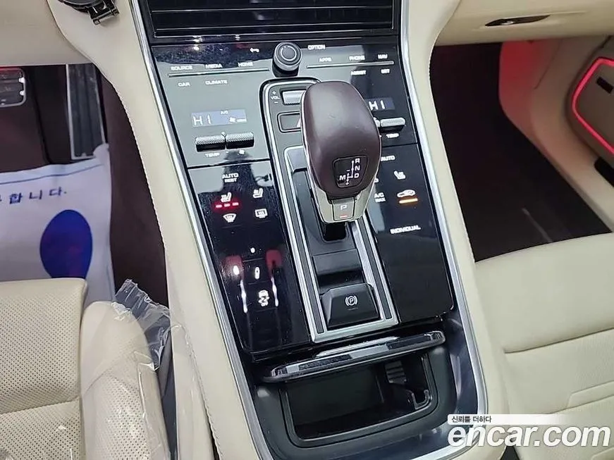 Porsche Panamera 2023 из KR, фото 4