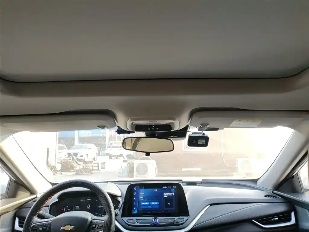 Chevrolet Menlo 2022 из CN, фото 6