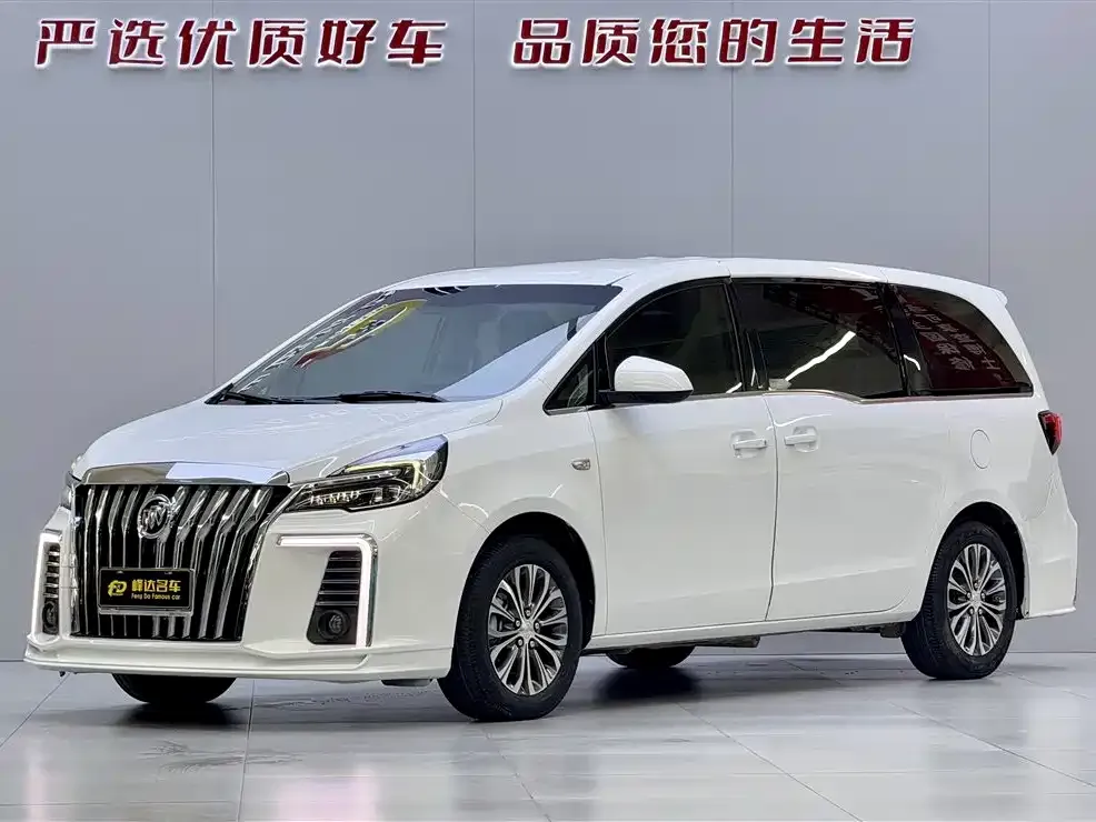 Buick GL8 2022 из CN, фото 1