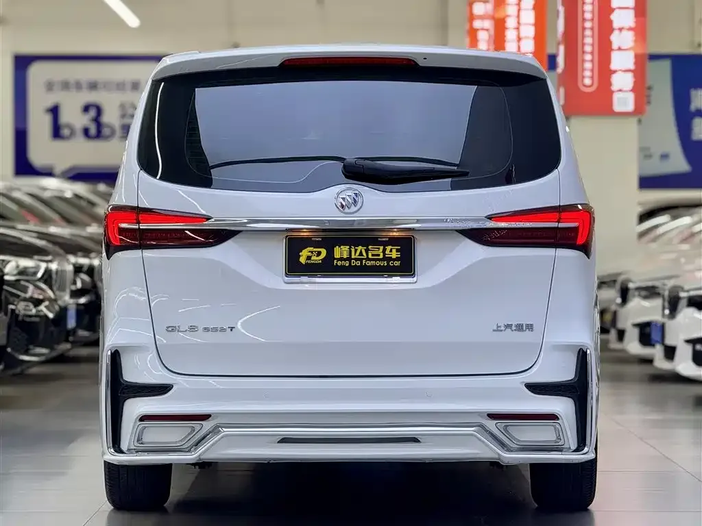Buick GL8 2022 из CN, фото 4